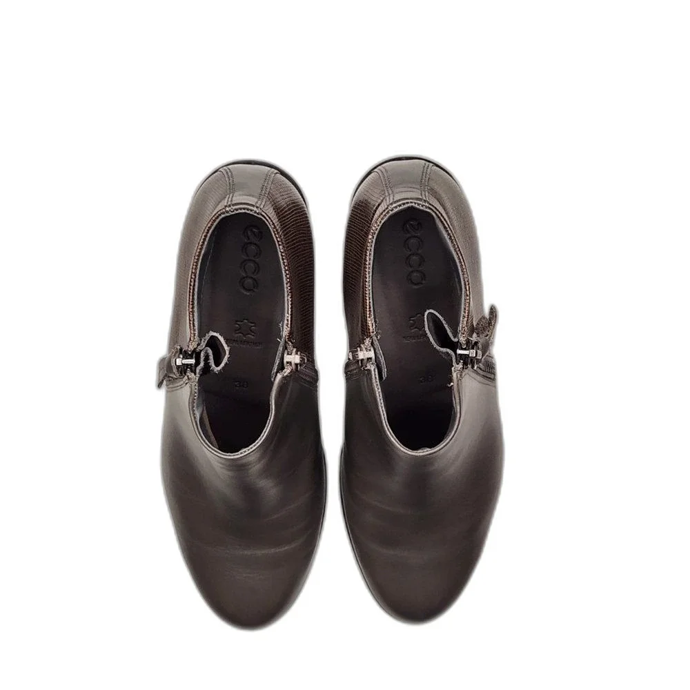 Ecco touch 36 warm grey leather boots, size EU38  EUC